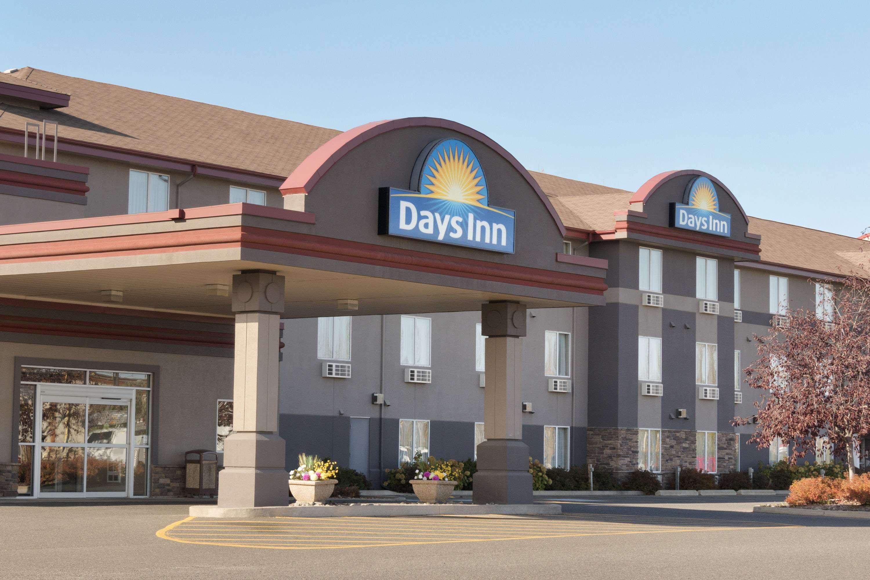 Days Inn & Suites By Wyndham Thunder Bay Buitenkant foto